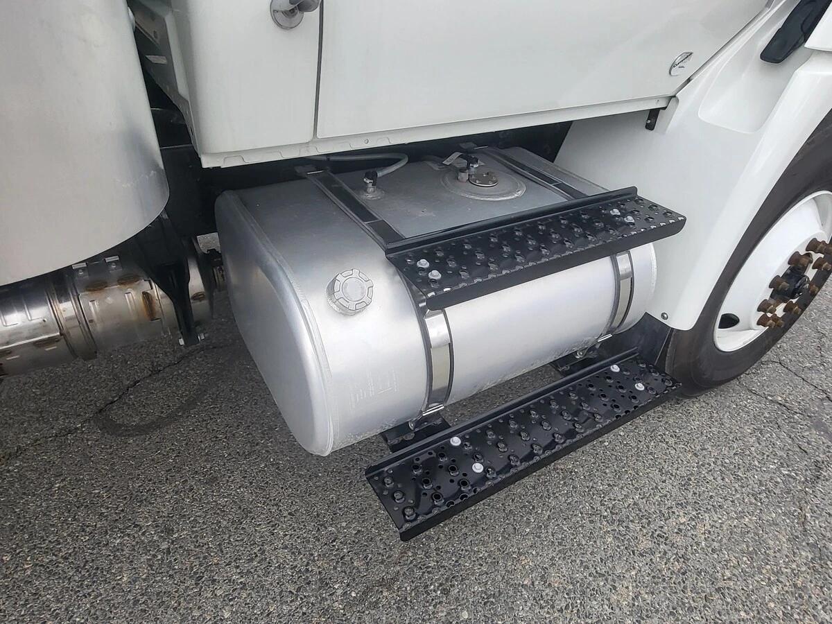 2025 International MV in Foxboro, MA — photo 10