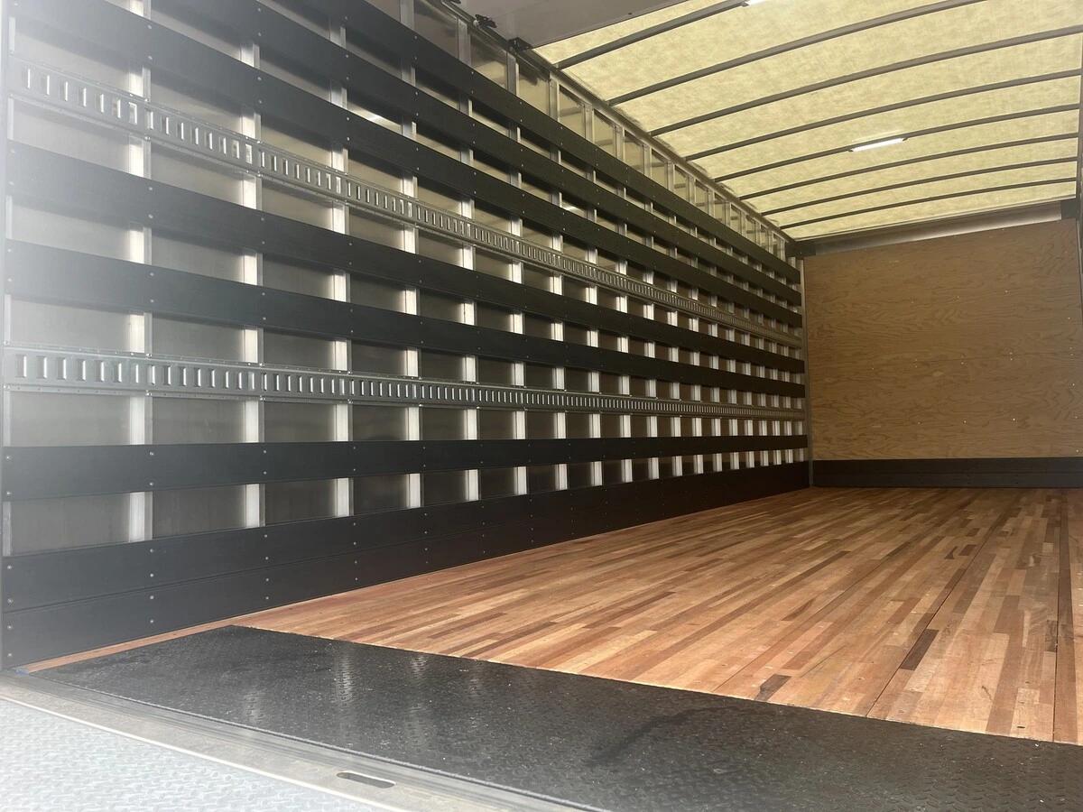 2026 Freightliner M2 106 in Portland, OR — photo 11