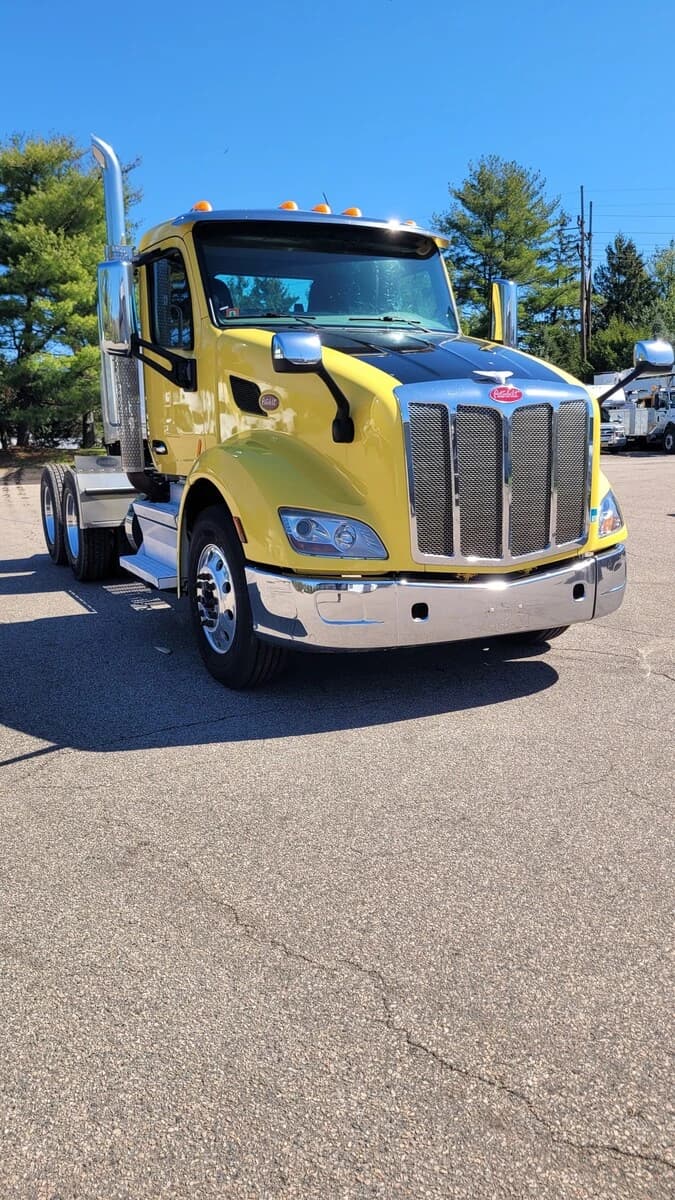 2020 Peterbilt 579