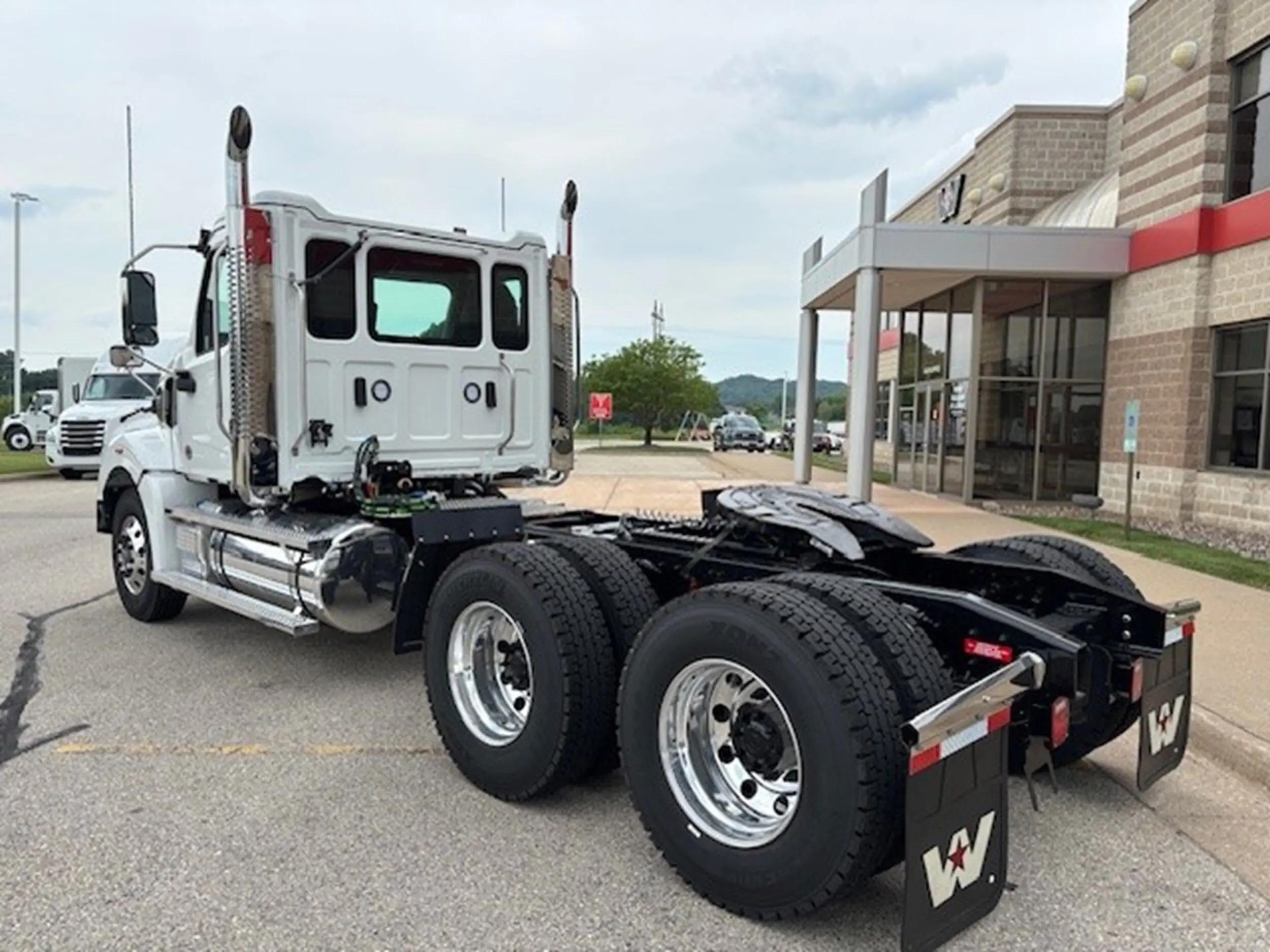 2026 Western Star 49X in La Crosse, WI — photo 7