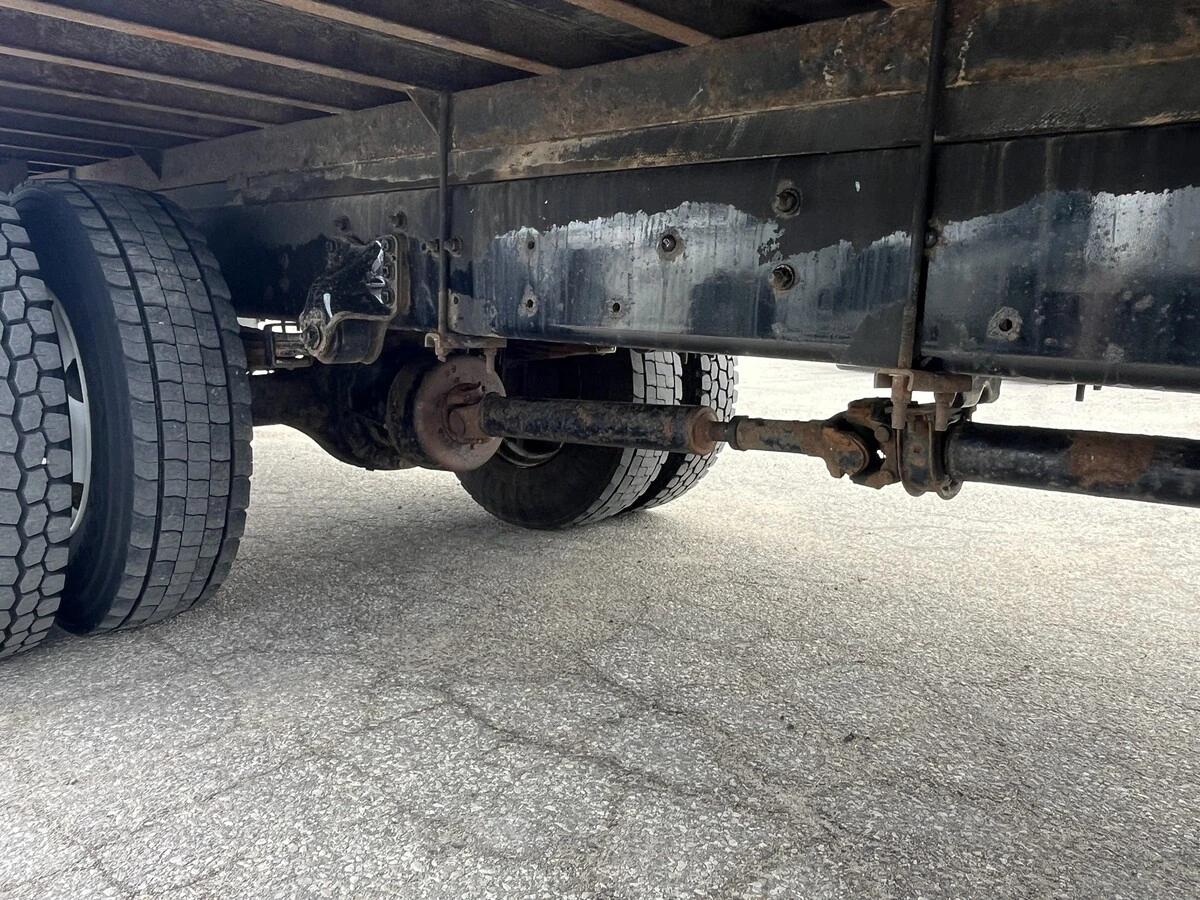 2019 Freightliner M2 106 — photo 7