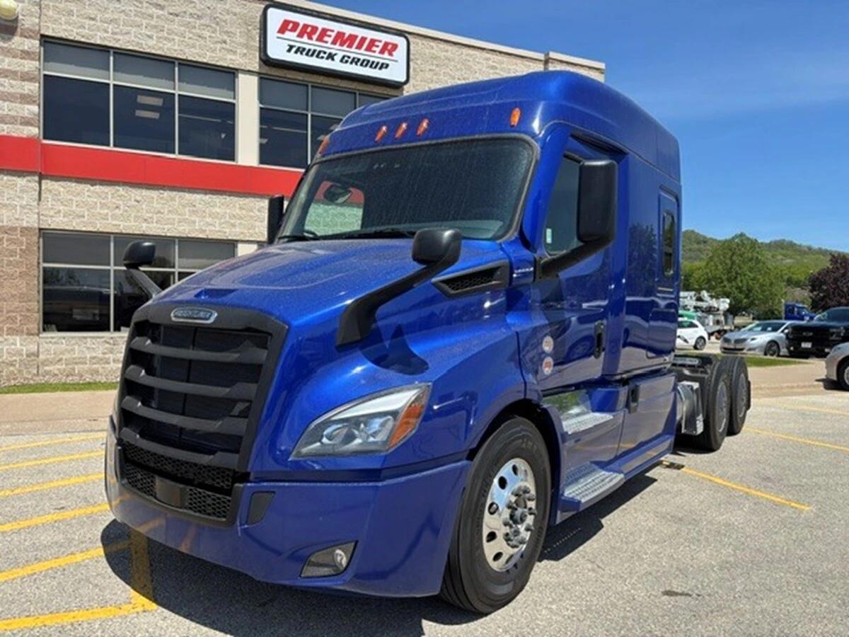 2026 Freightliner Cascadia