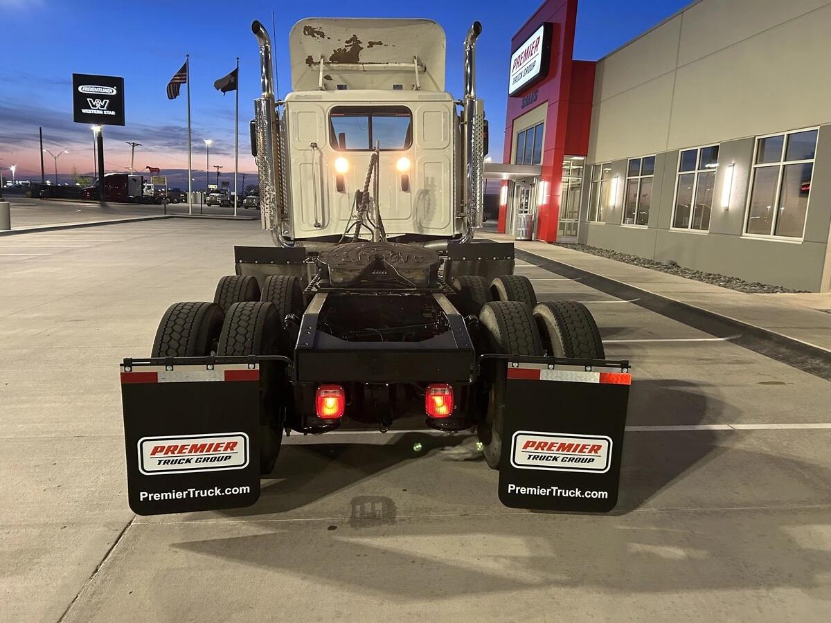 2022 Western Star 4900 — photo 5