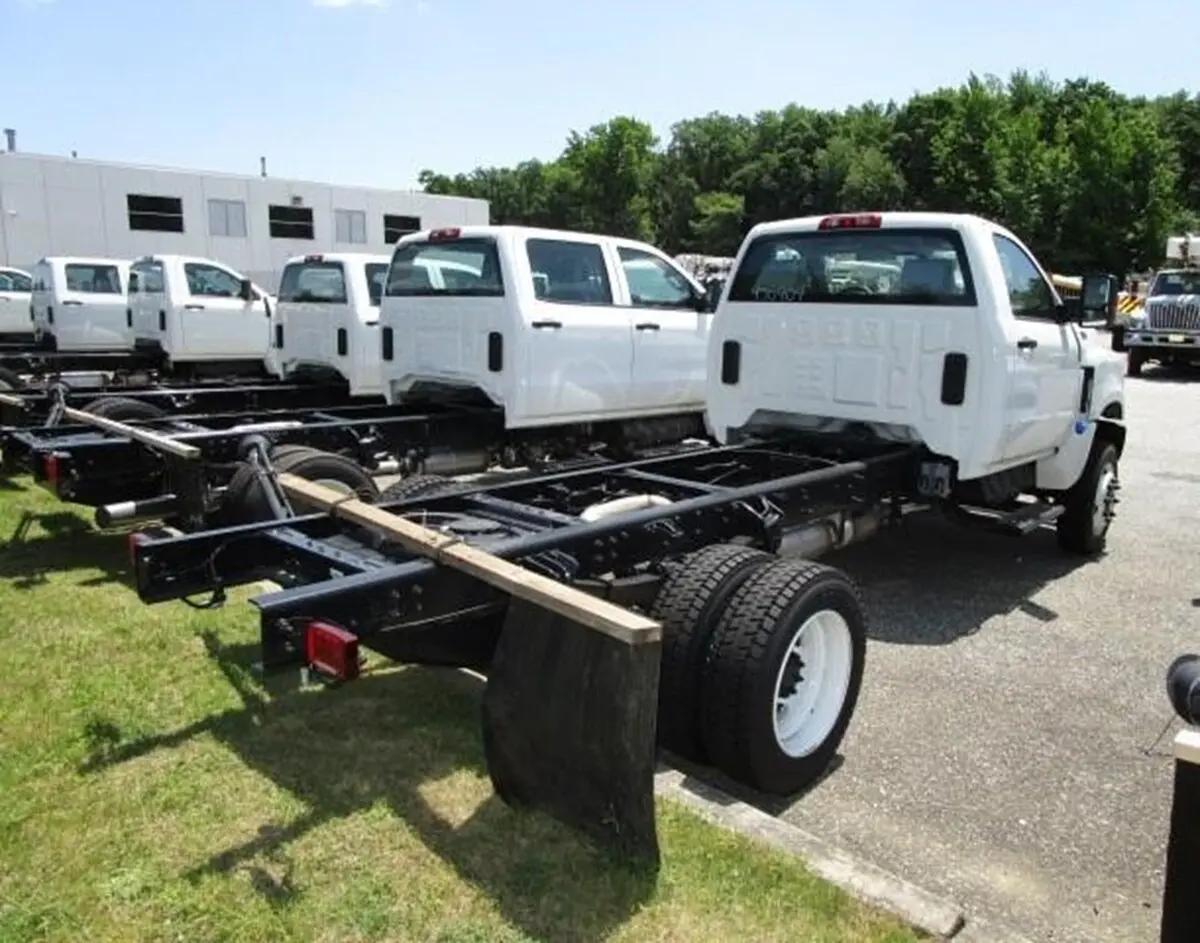 2024 International CV in Johnstown, PA — photo 4