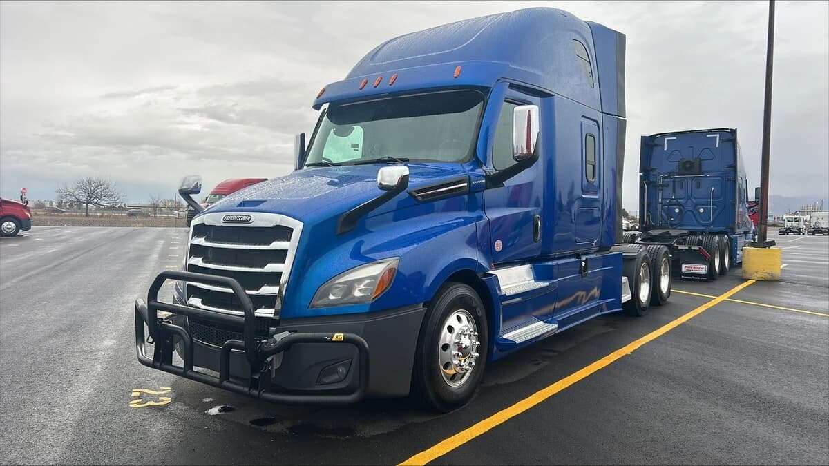 2024 Freightliner Cascadia