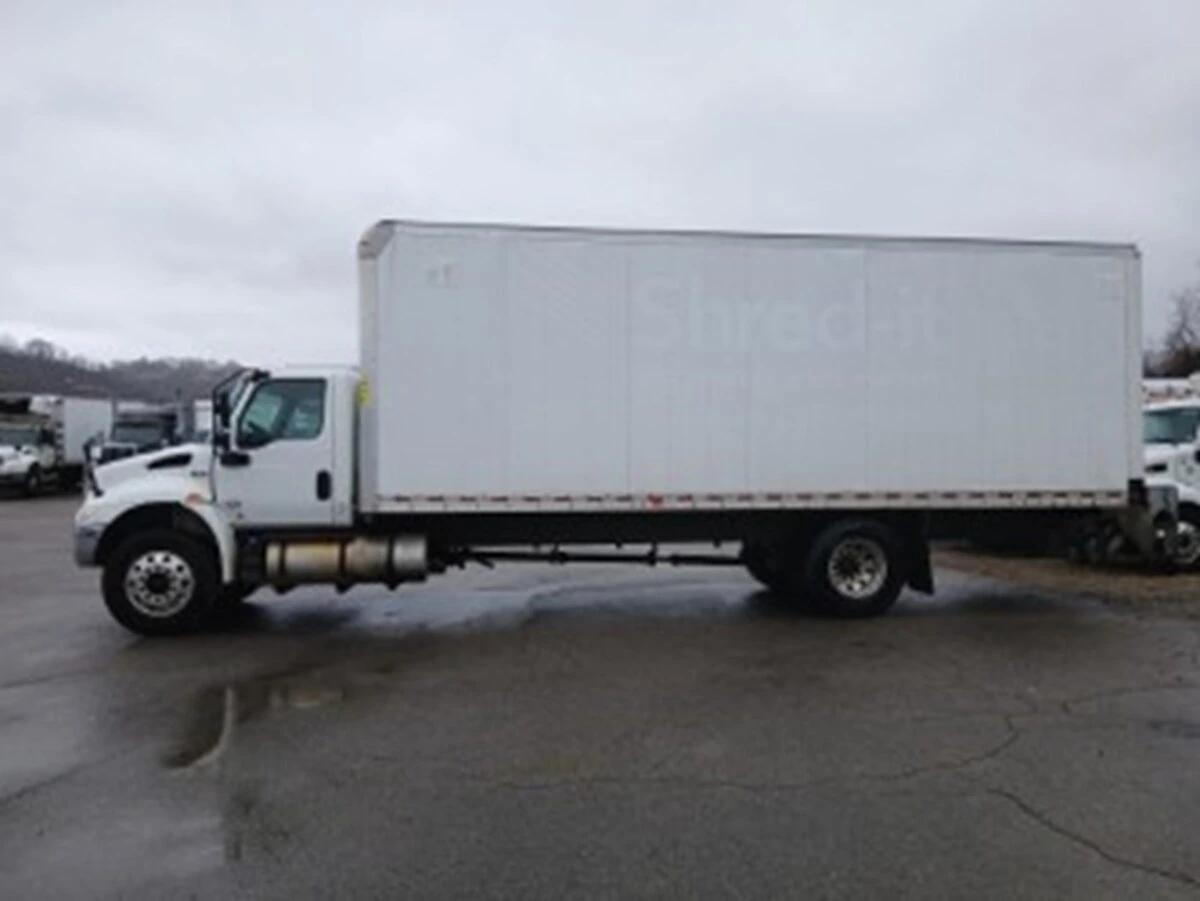 2019 International MV in Youngstown, OH — photo 2