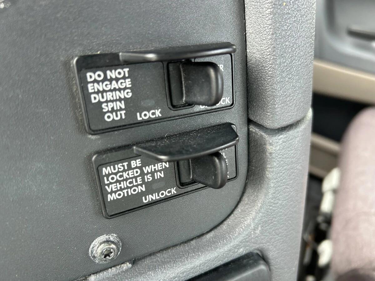 2019 Freightliner Cascadia — photo 23