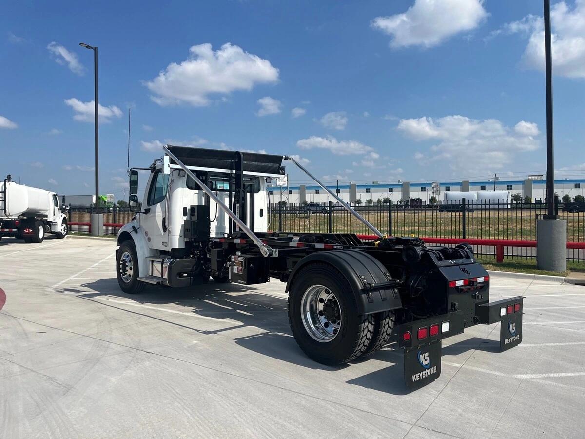 2026 Freightliner M2 106 in Fort Worth, TX — photo 7