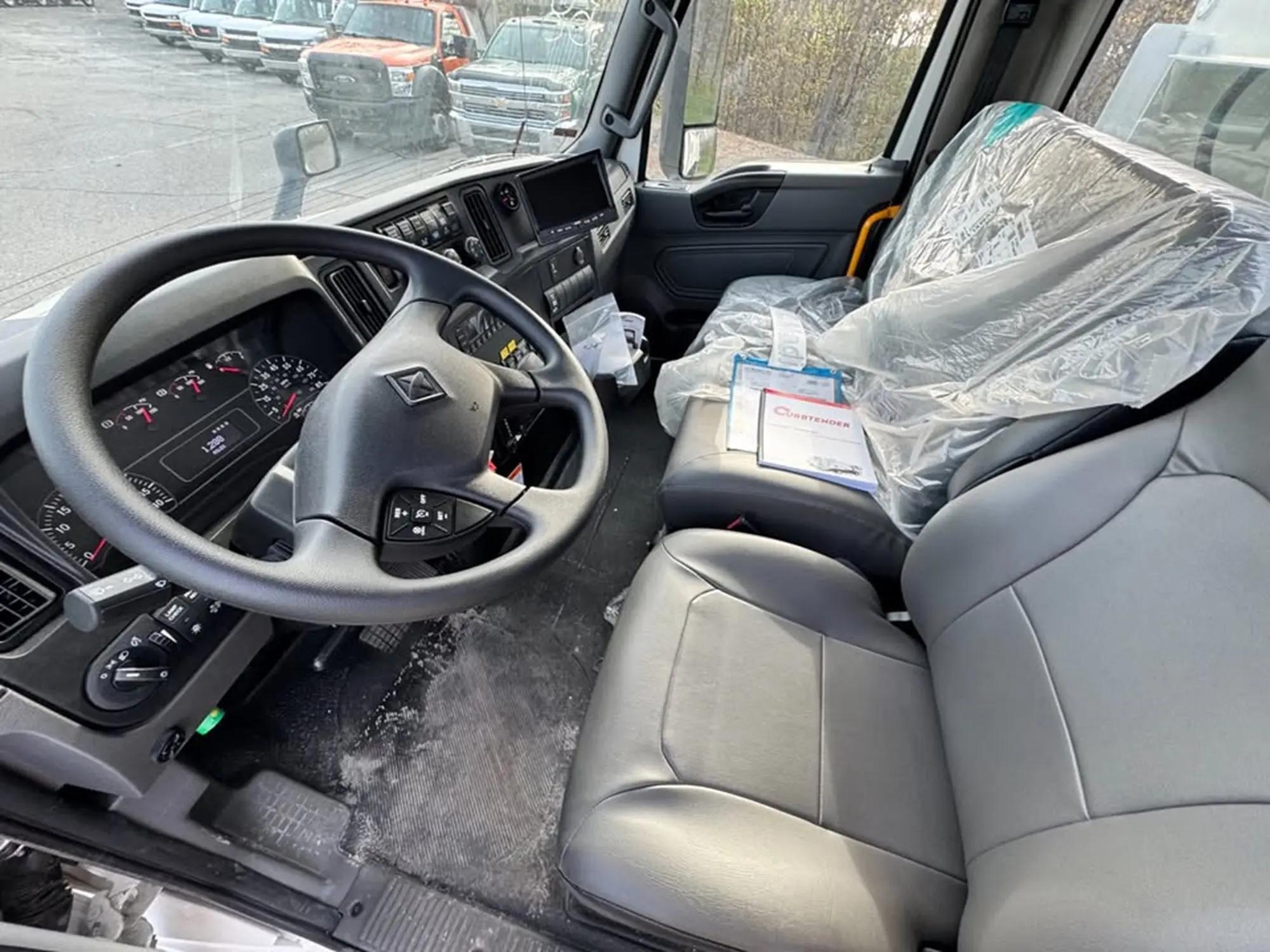 2025 International MV in Manchester, NH — photo 12