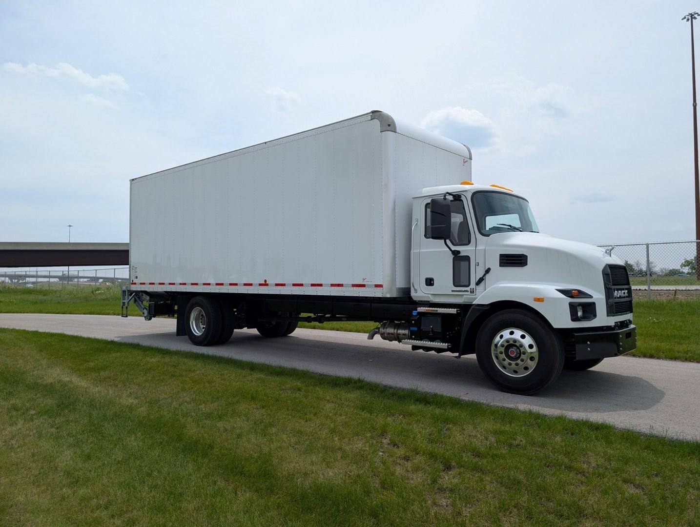 2025 Mack MD in Ankeny, IA — photo 4