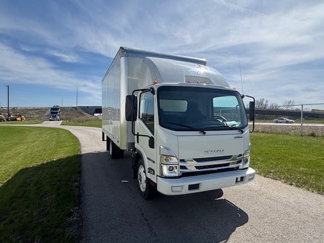 2025 Isuzu in Ankeny, IA — photo 9