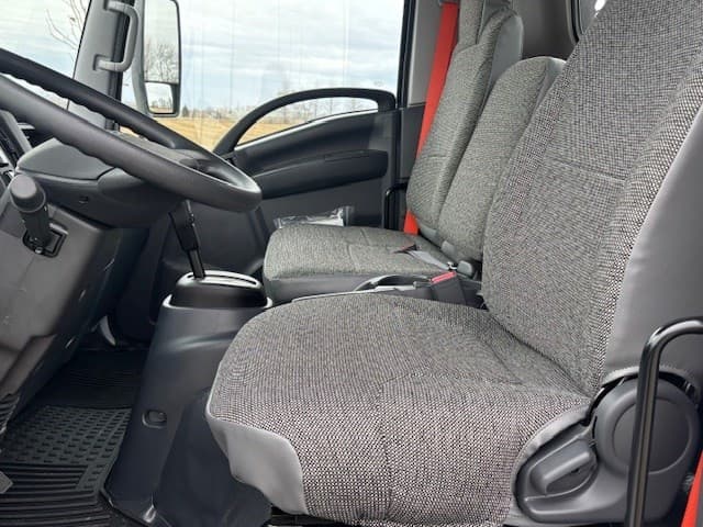 2025 Isuzu in Ankeny, IA — photo 11