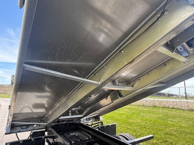 2026 Isuzu in Ankeny, IA — photo 11