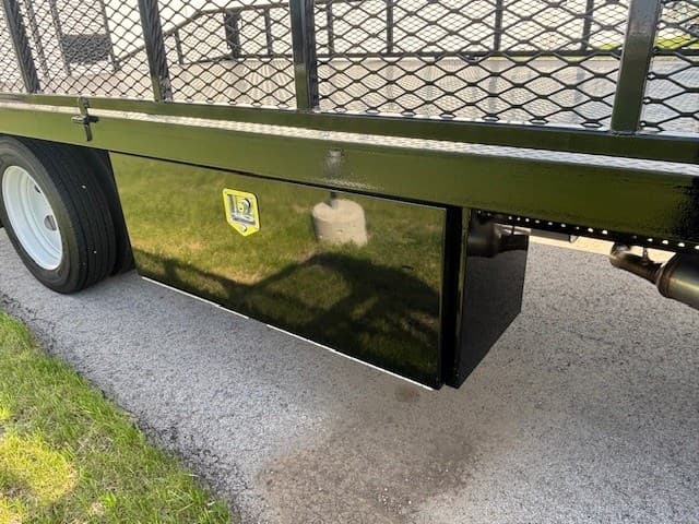 2025 Isuzu in Ankeny, IA — photo 13