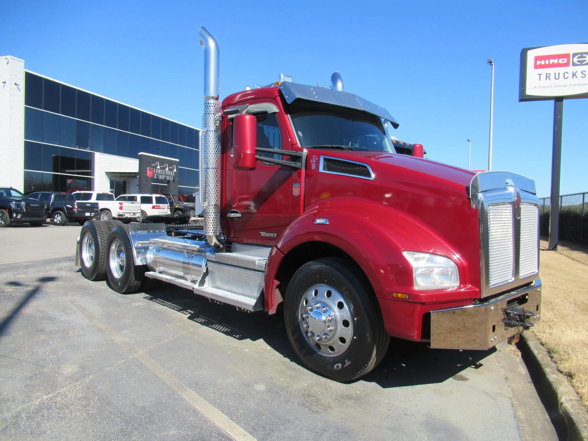 2020 Kenworth T880