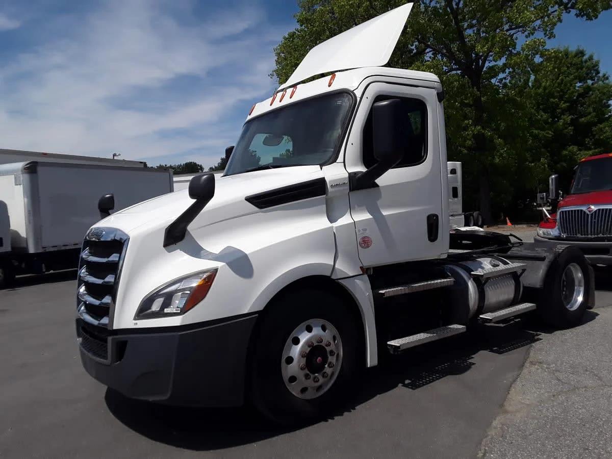 2020 Freightliner Cascadia