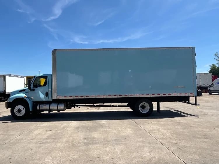2020 International MV in Memphis, TN — photo 4