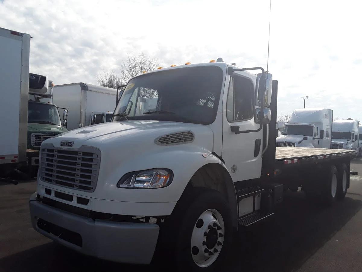 2021 Freightliner M2 106