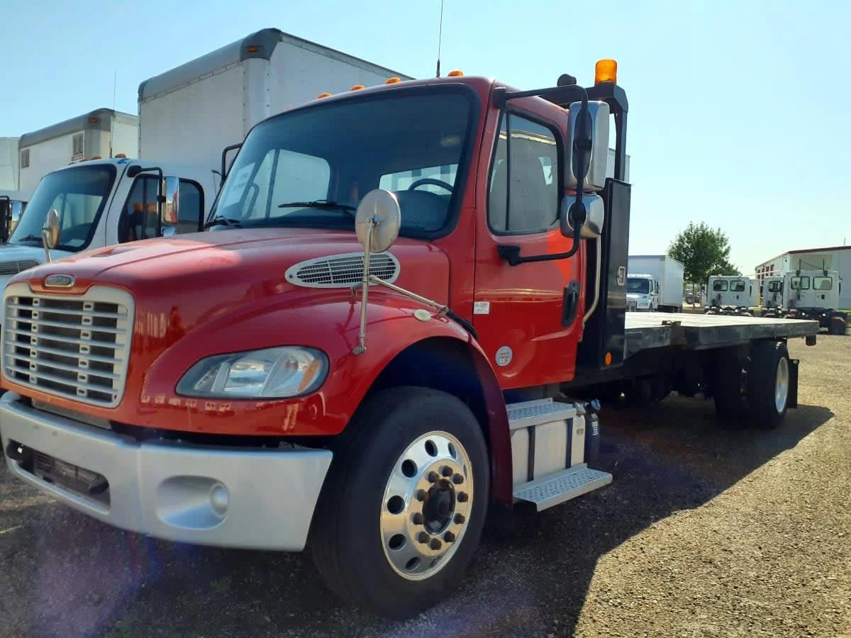 2018 Freightliner M2 106