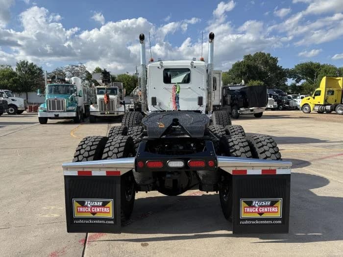 2027 Peterbilt 567 in Dallas, TX — photo 8
