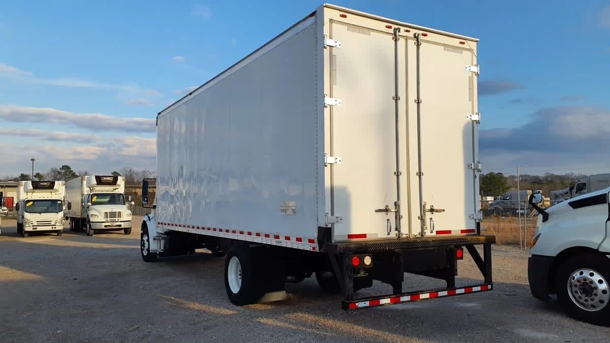 2016 Freightliner M2 106 in Birmingham, AL — photo 6