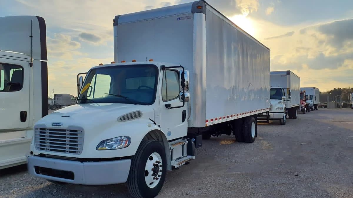 2016 Freightliner M2 106