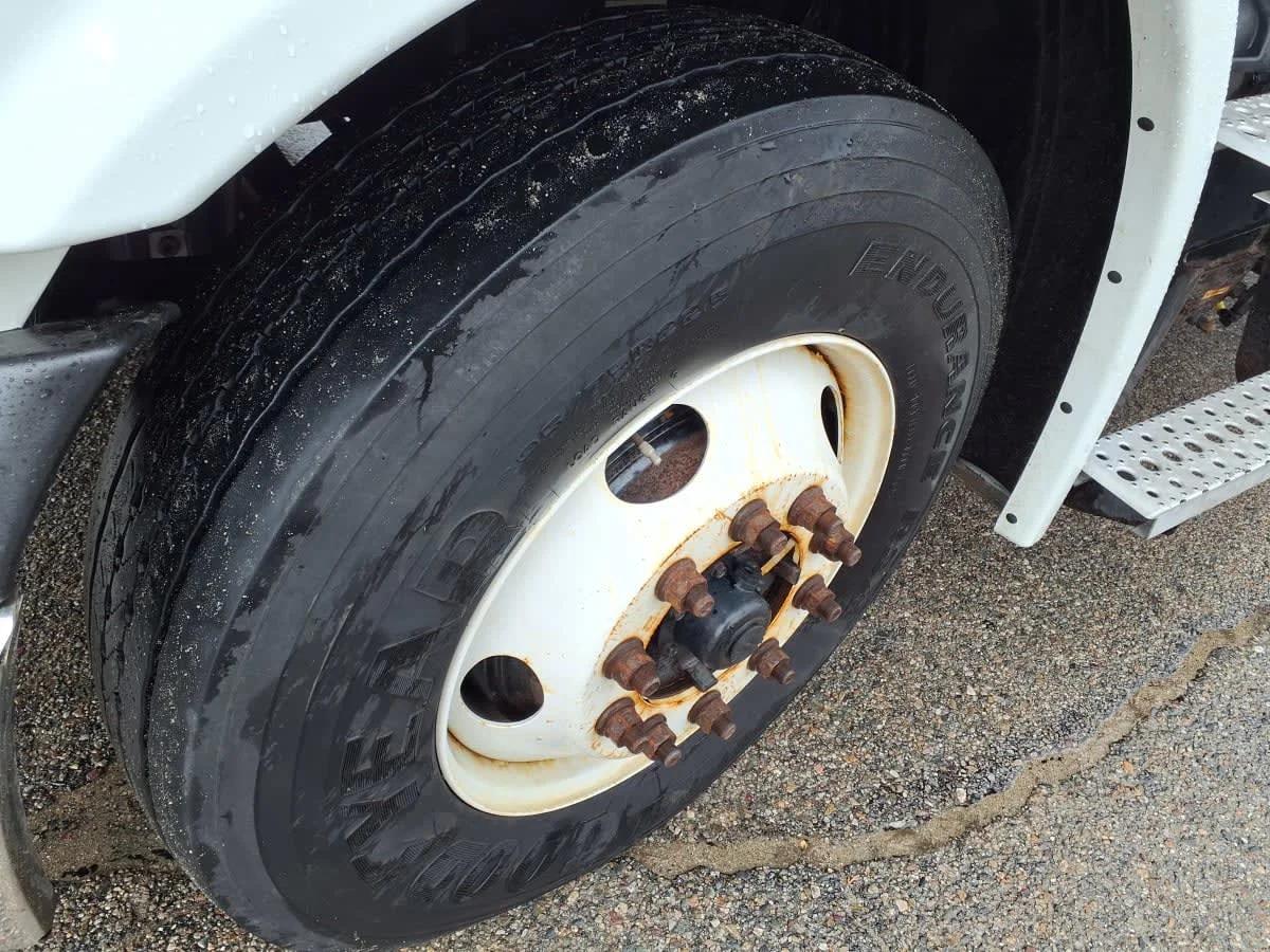 2020 Freightliner Cascadia in Warwick, RI — photo 10