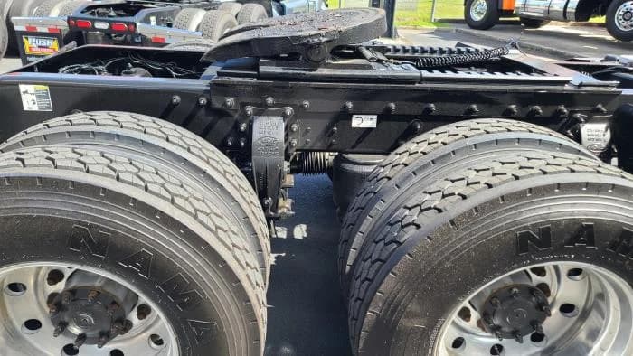 2020 Peterbilt 567 — photo 10
