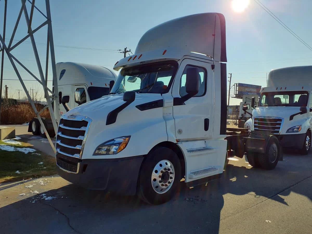 2020 Freightliner Cascadia