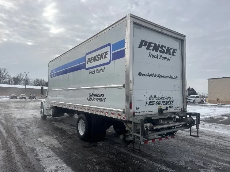 2022 Freightliner M2 106 in Columbus, OH — photo 6
