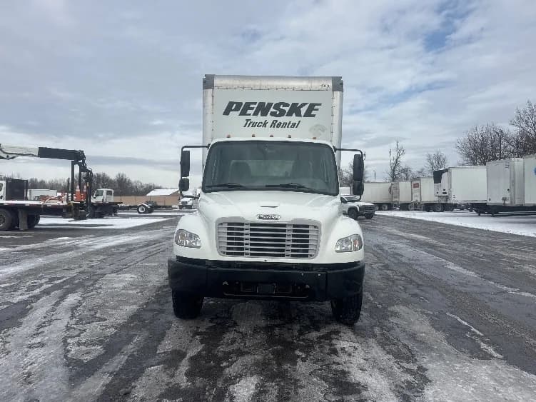 2022 Freightliner M2 106 in Columbus, OH — photo 2