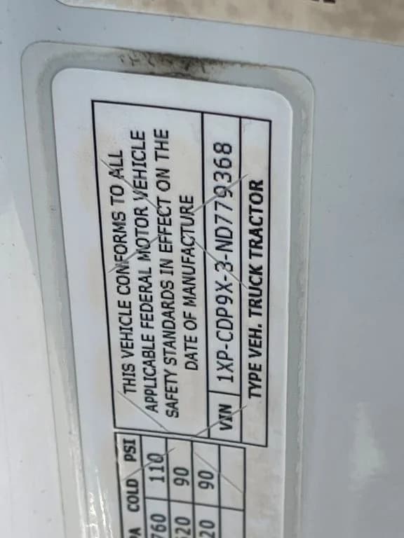 2022 Peterbilt 567 in Springfield, MO — photo 16