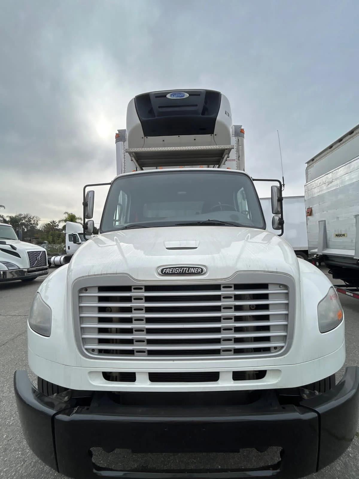 2018 Freightliner M2 106 in Pomona, CA — photo 10