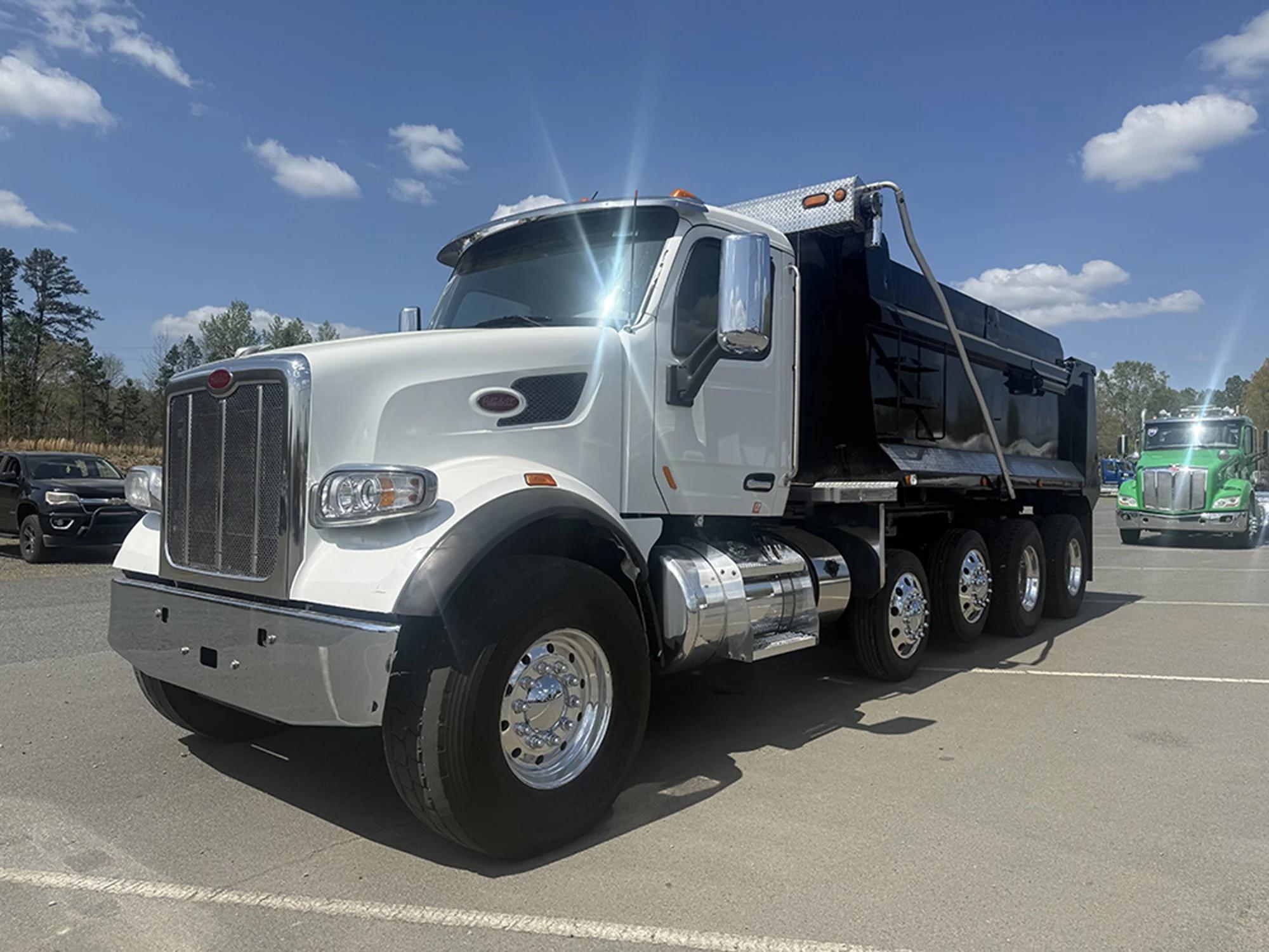 2019 Peterbilt 567