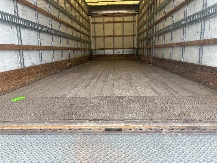 2019 International 4300 in Memphis, TN — photo 10