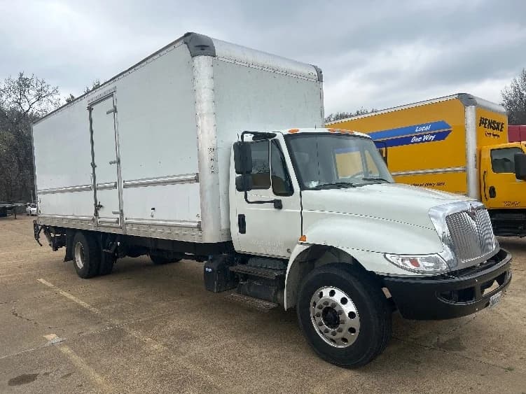 2019 International 4300 in Memphis, TN