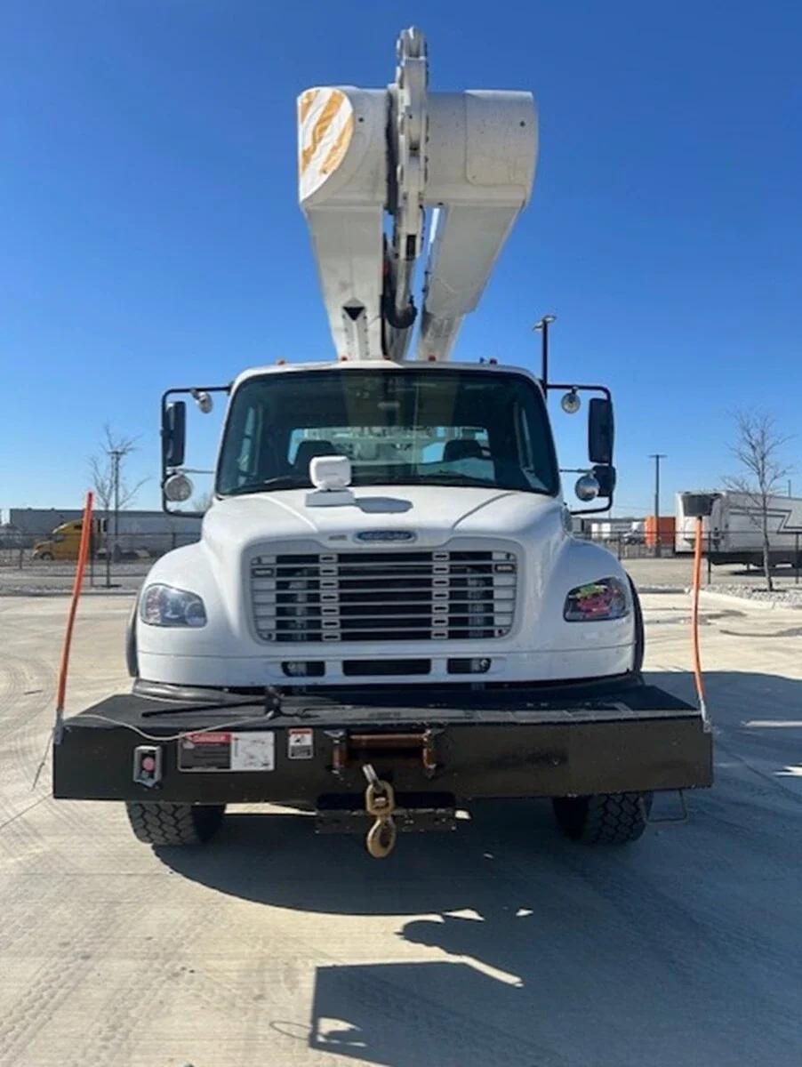 2020 Freightliner M2 106 in Fort Worth, TX — photo 5