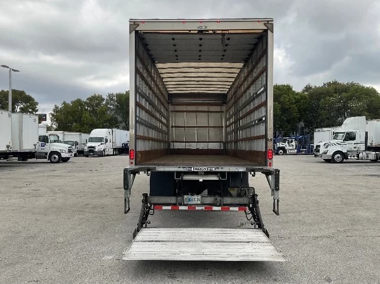 2022 International MV in Elmsford, NY — photo 9
