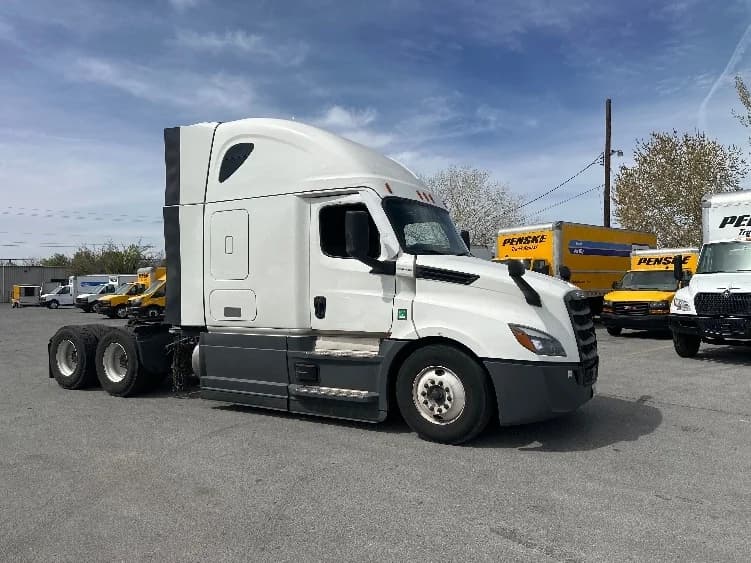2023 Freightliner Cascadia