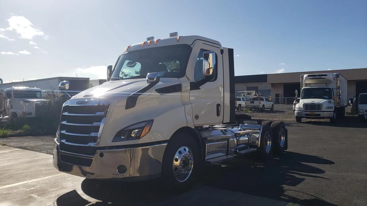 2026 Freightliner Cascadia in Kapolei, HI — photo 7