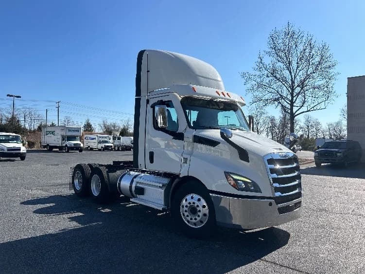2021 Freightliner Cascadia