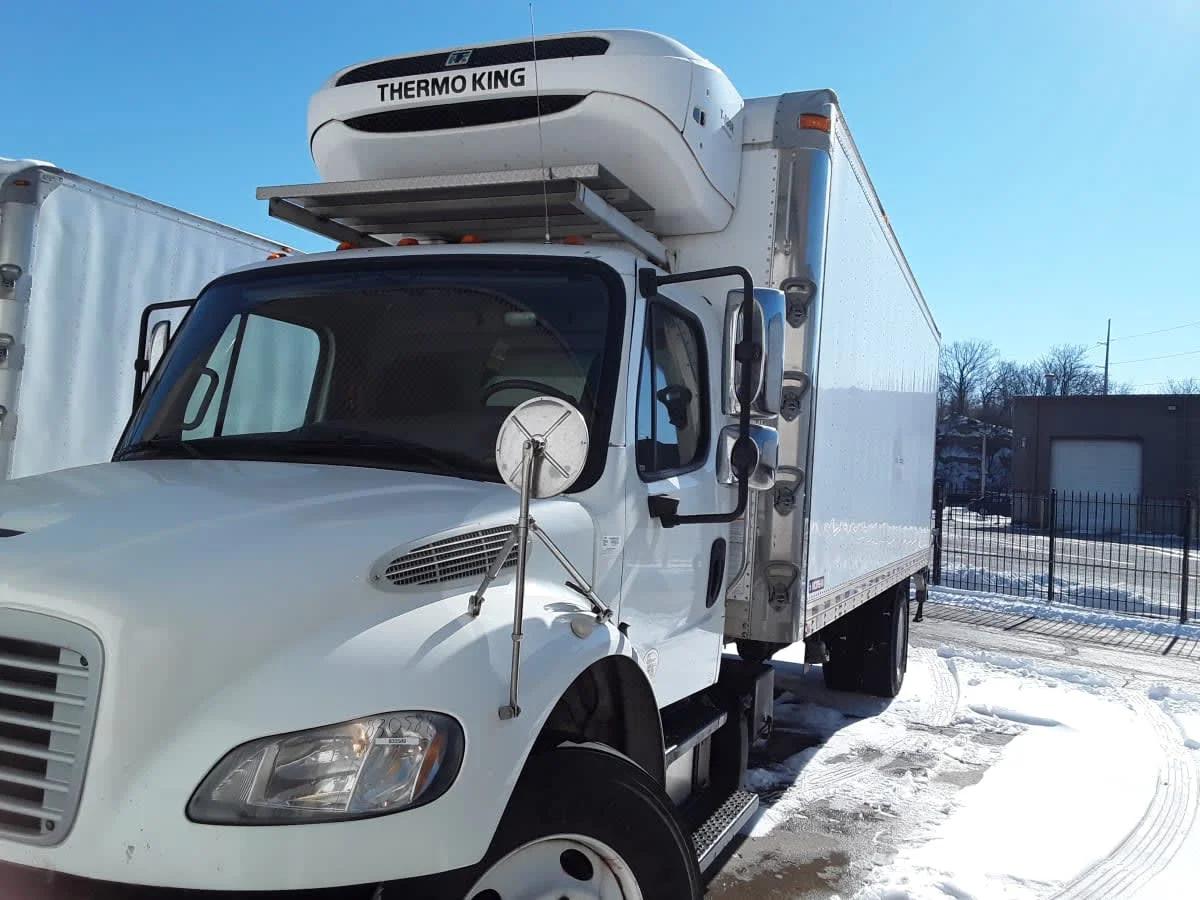 2019 Freightliner M2 106