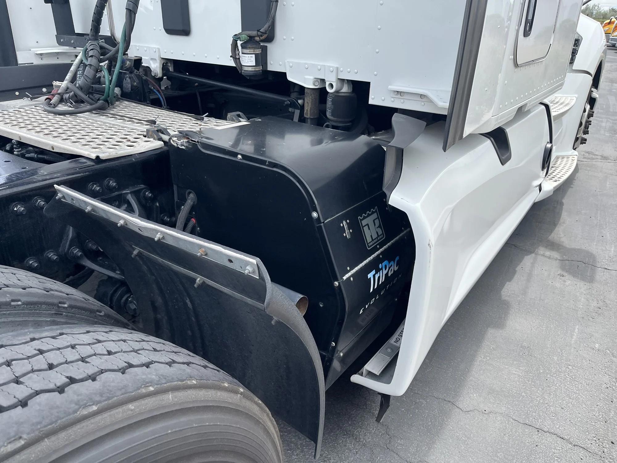 2022 Kenworth T680 in Salt Lake, UT, UT — photo 6