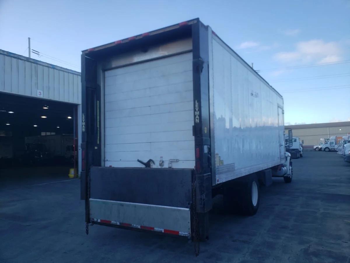 2015 International 4300 in Kapolei, HI — photo 4