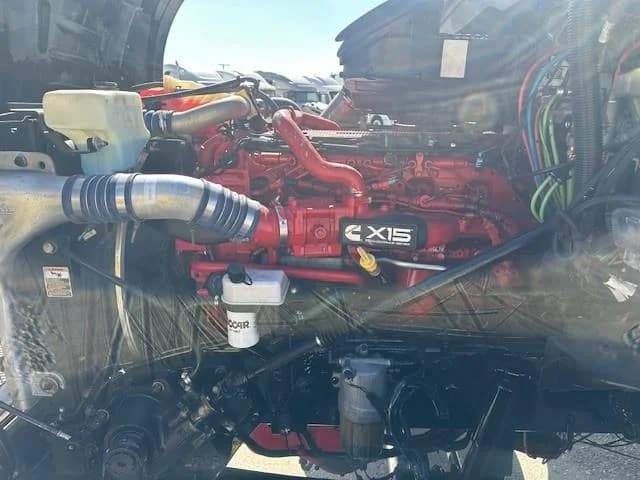 2019 Kenworth T880 in Fontana, CA — photo 14