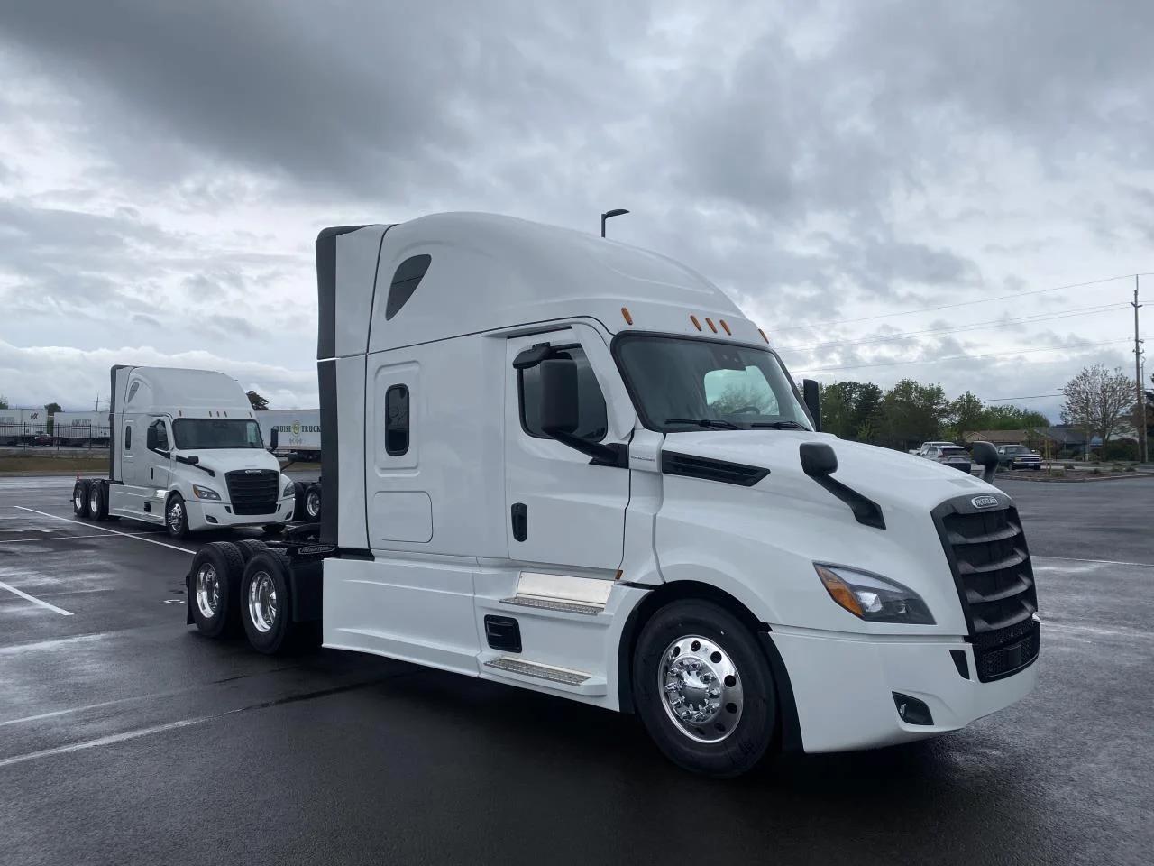 2027 Freightliner Cascadia in Albany, OR