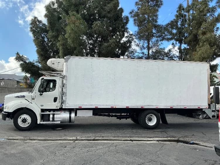 2019 Freightliner M2 112 in Torrance, CA — photo 4