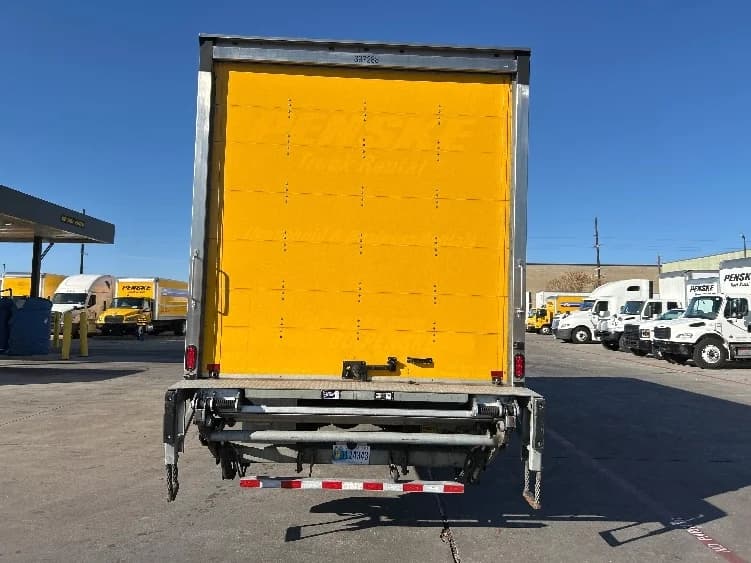 2022 Freightliner M2 106 in Garland, TX — photo 7