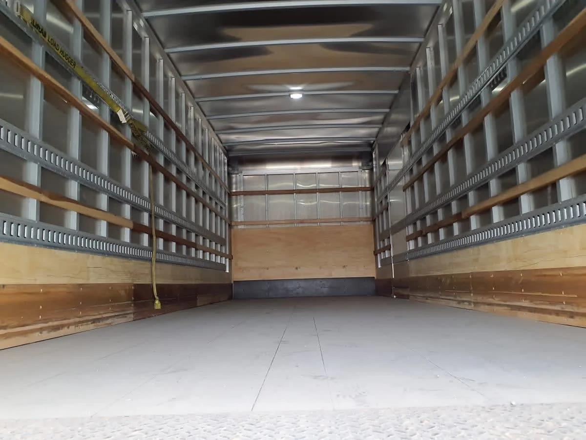 2020 Freightliner M2 112 in Oak Creek, WI — photo 8