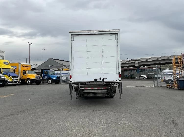 2020 International MV in Seattle, WA — photo 7
